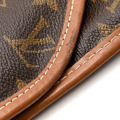 Louis Vuitton Monogram Garment Bag 9 of 14