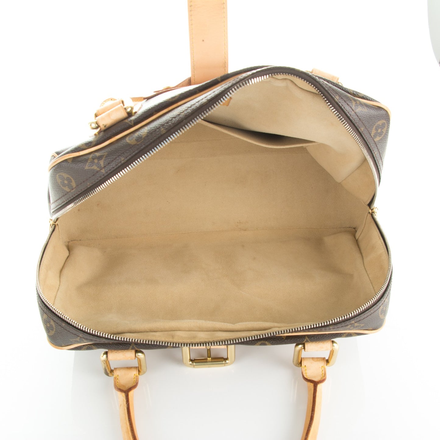 Monogram Manhattan GM