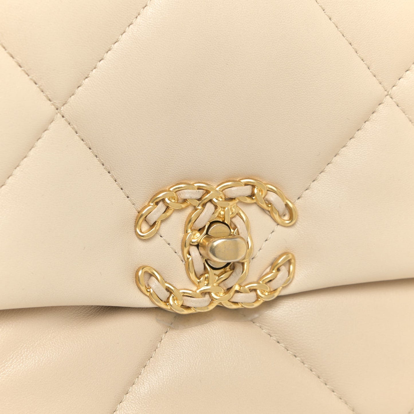 Lambskin Quilted Medium Chanel 19 Flap Beige