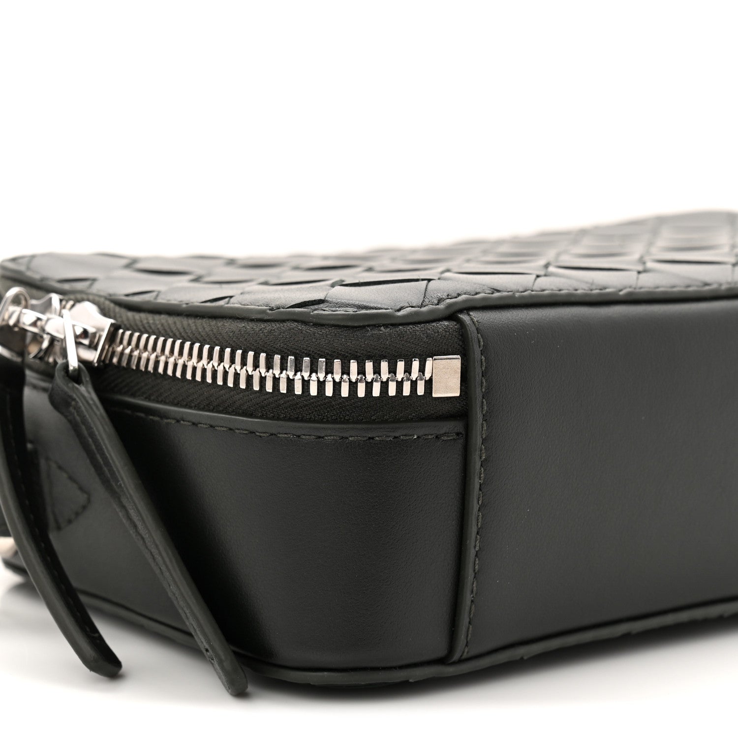 Bottega Veneta Nappa Intrecciato Mens Getaway Phone Pouch Dark Green 8 of 9