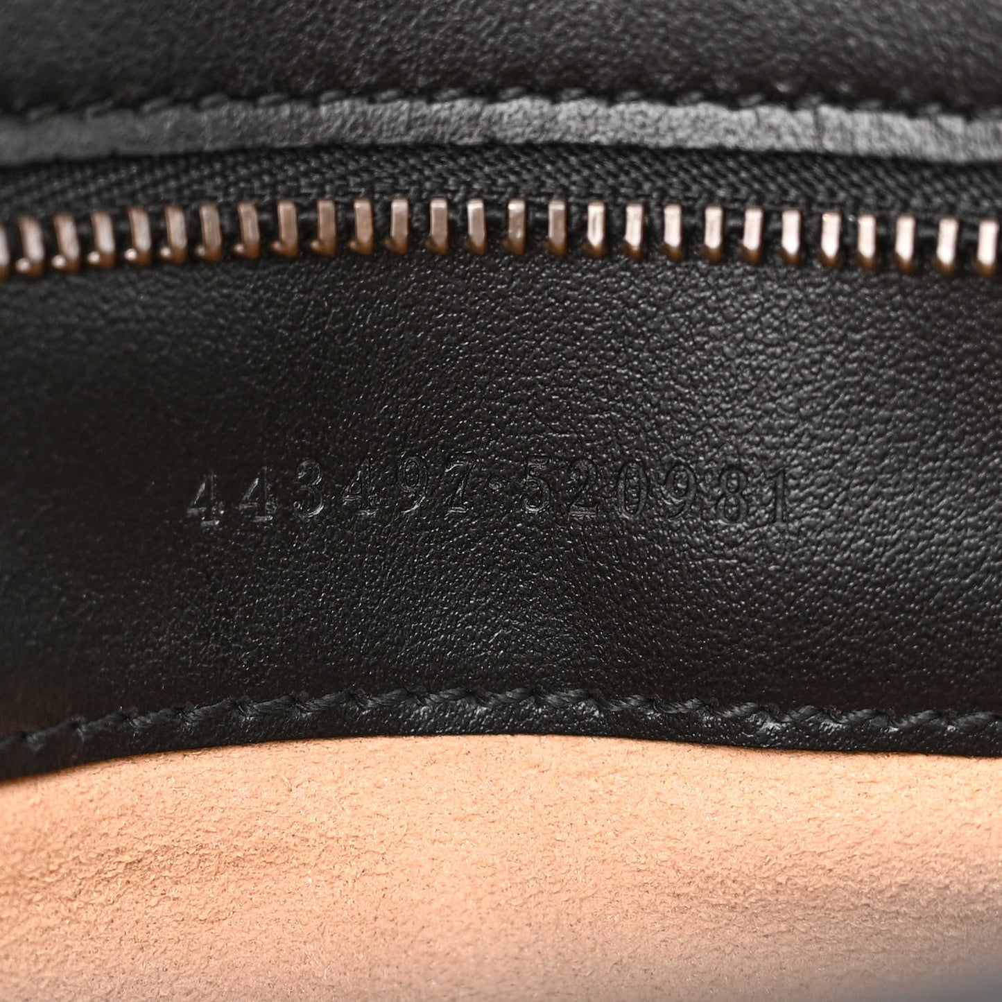 Calfskin Matelasse Small GG Marmont Shoulder Bag Black