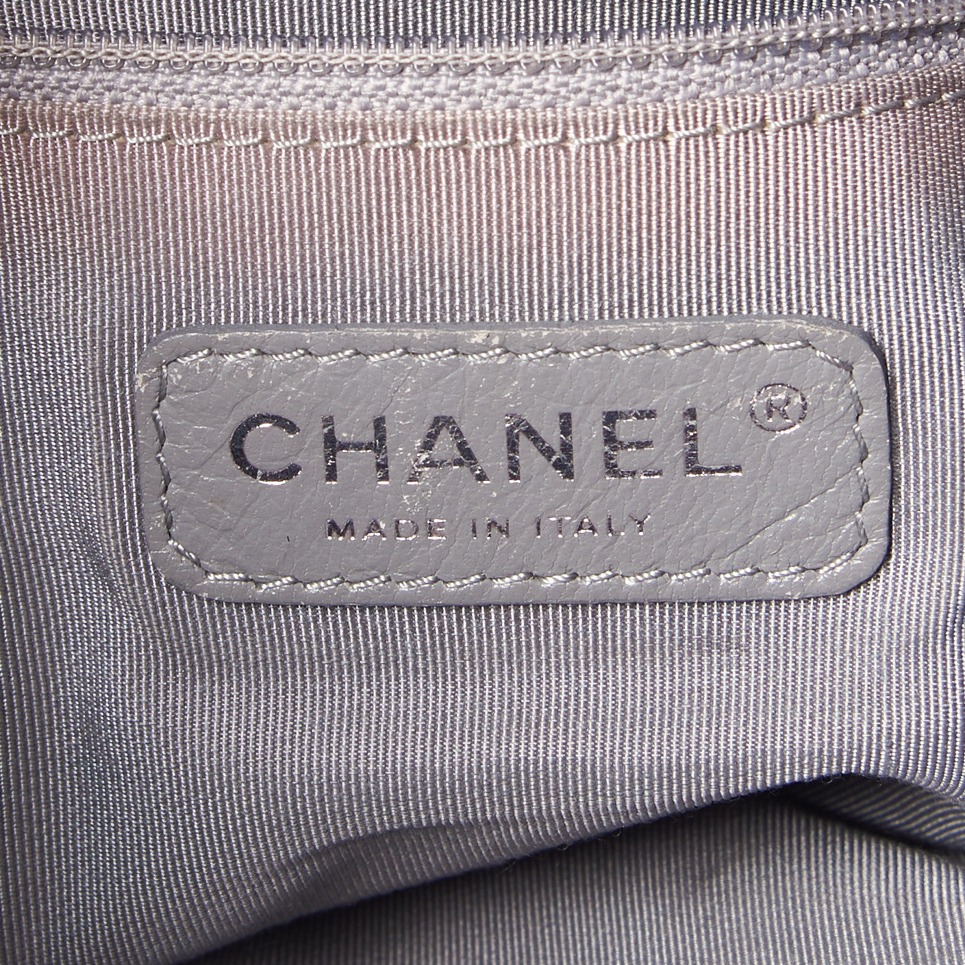 Chanel Calfskin Coco Pleats Hobo Black 8 of 9