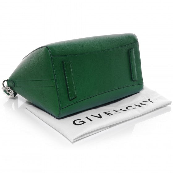 Sugar Goatskin Medium Antigona Emerald