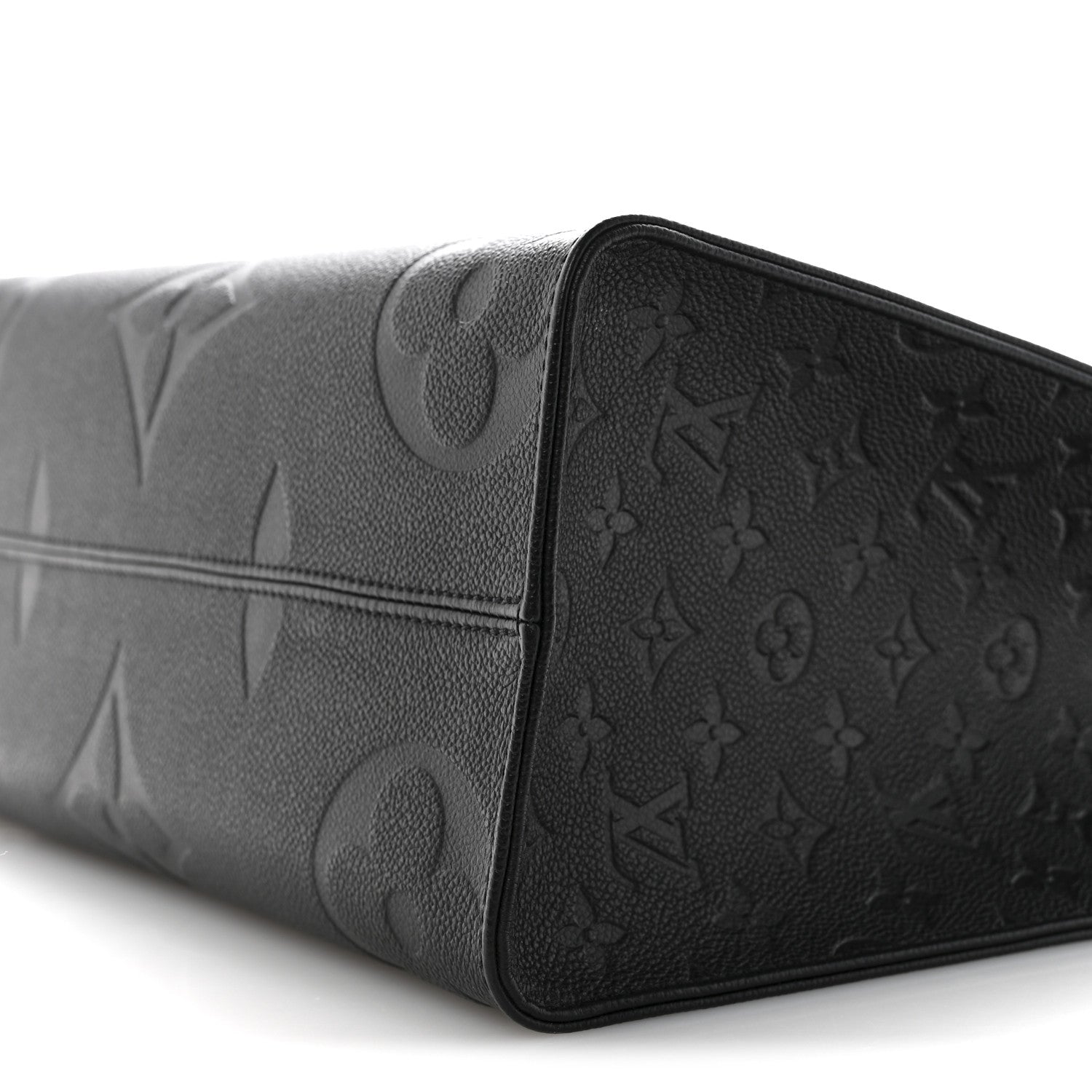 Louis Vuitton Empreinte Monogram Giant Onthego MM Black 9 of 11