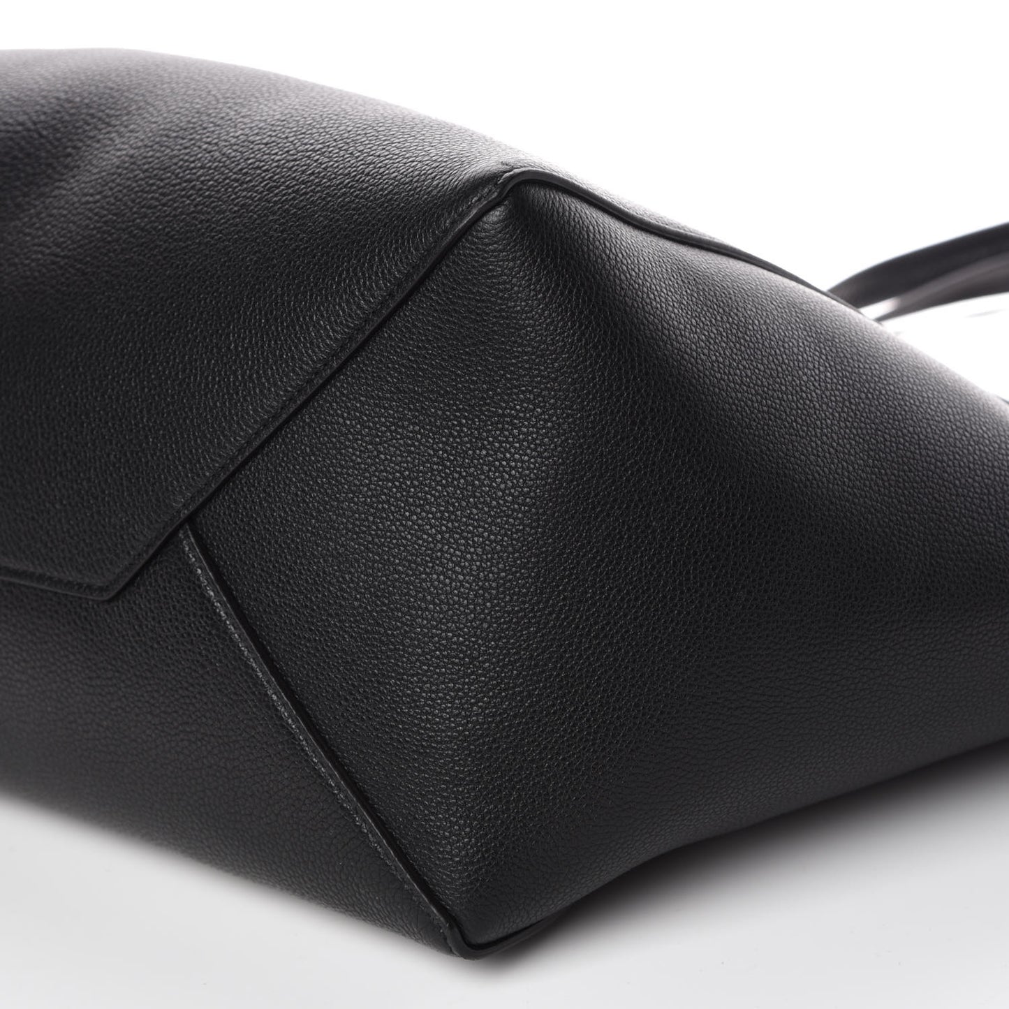 Soft Grained Calfskin Small Belt Cabas Phantom Black
