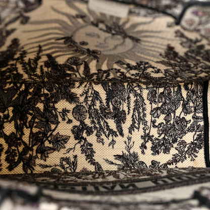 Christian Dior Canvas Embroidered Medium 4 Saisons Hiver Soleil Book Tote Multicolor 5 of 12