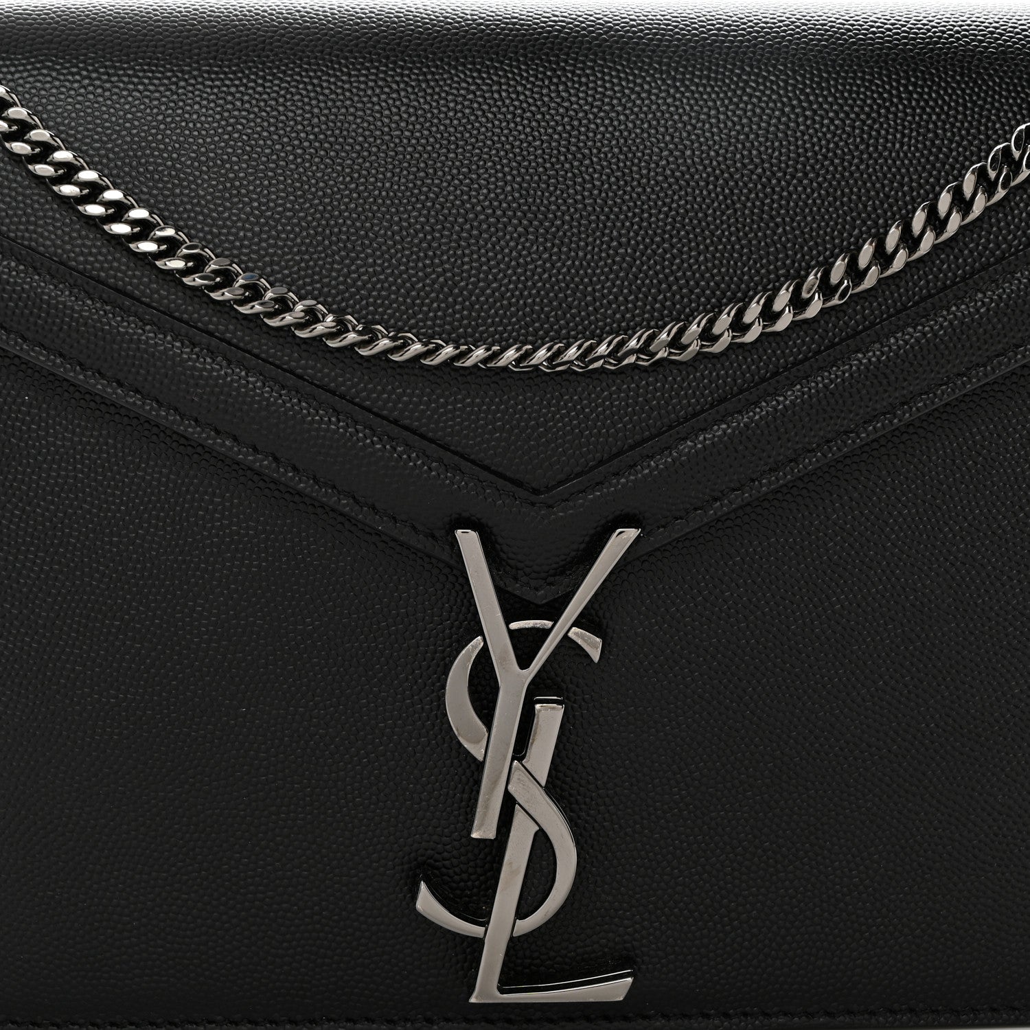 Saint Laurent Grain De Poudre Monogram Cassandra Clasp Bag Black 9 of 11