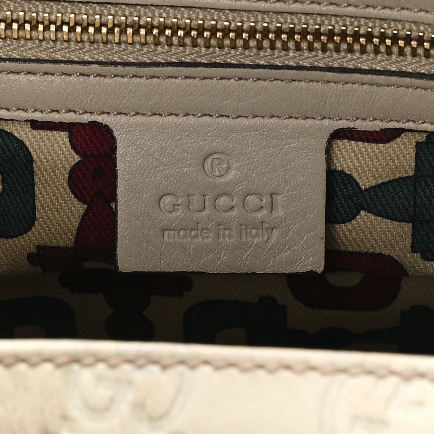 Guccissima Medium Hysteria Tote Ivory