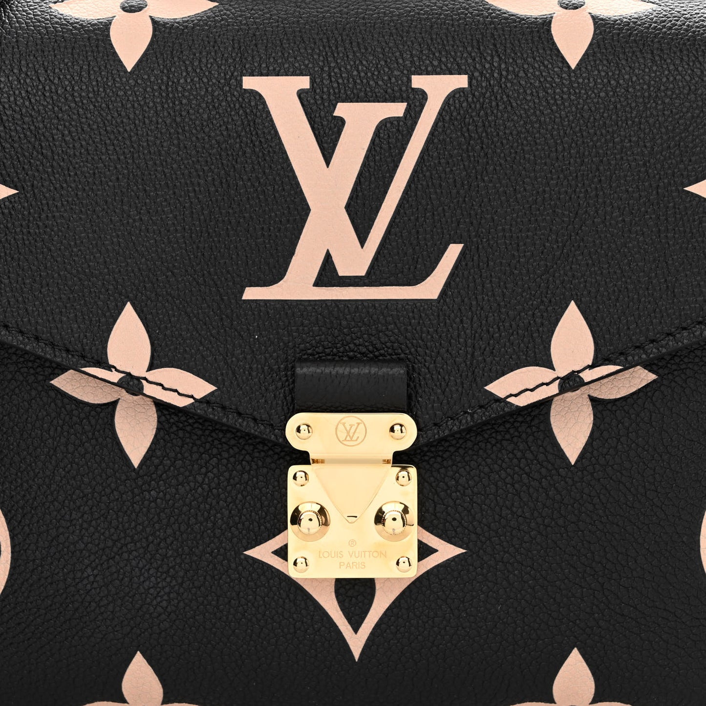 Empreinte Monogram Giant Pochette Metis Black Beige