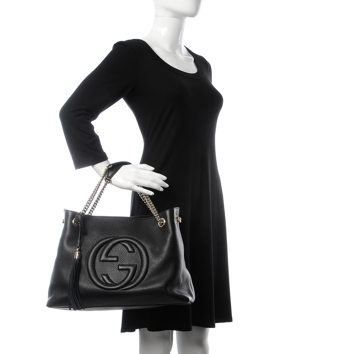 Pebbled Calfskin Medium Soho Chain Shoulder Bag Black