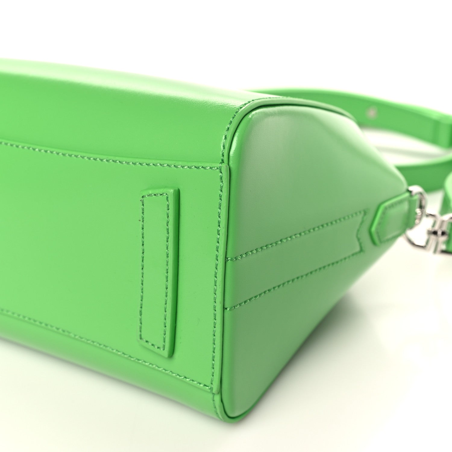 Givenchy Shiny Lord Calfskin Mini Antigona Absynthe Green 8 of 8