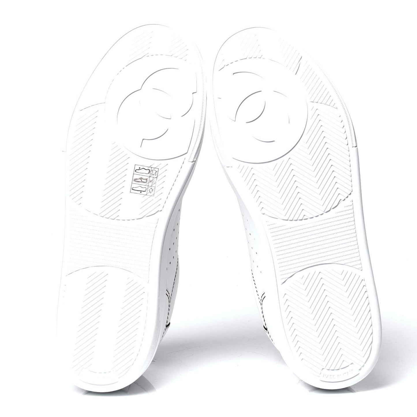Calfskin Womens Logo Sneakers 40 White Black