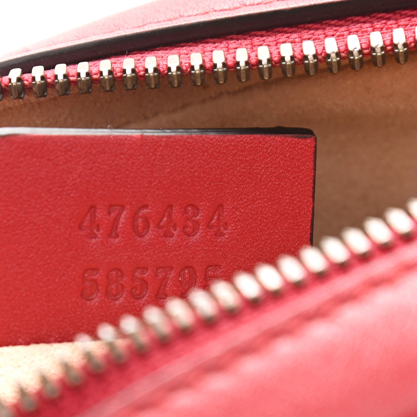 Calfskin Matelasse GG Marmont Belt Bag 85 34 Hibiscus Red