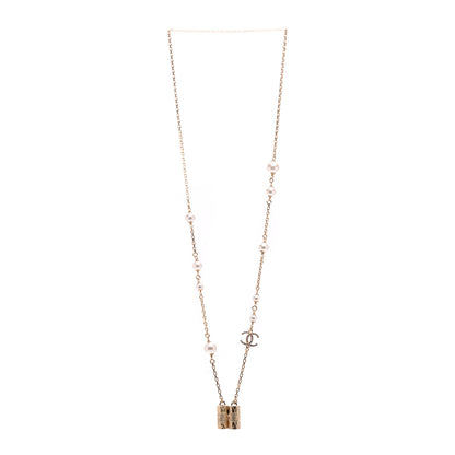 Chanel Crystal Pearl Airpod Necklace Gold 3 of 6