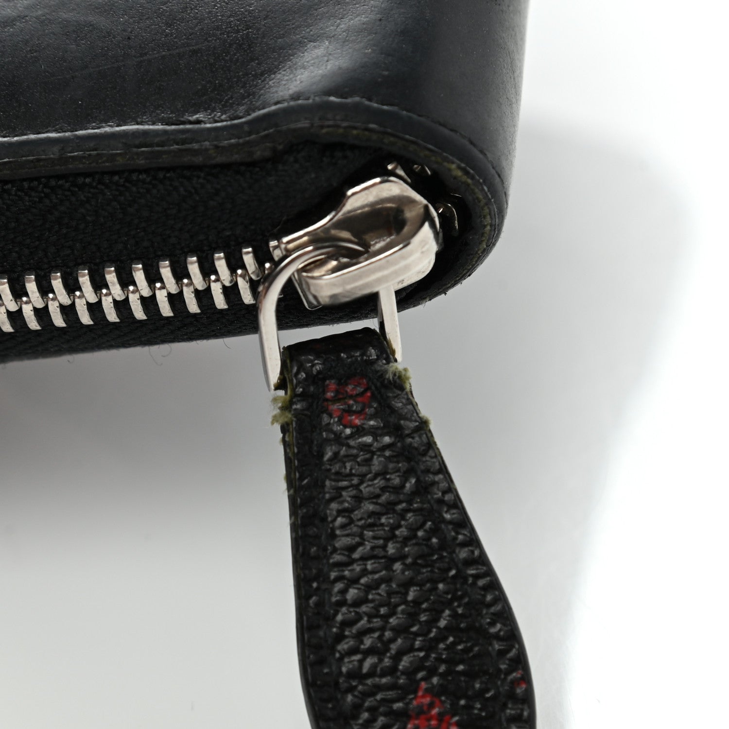 Louis Vuitton Monogram Infrarouge Zippy Wallet 9 of 14