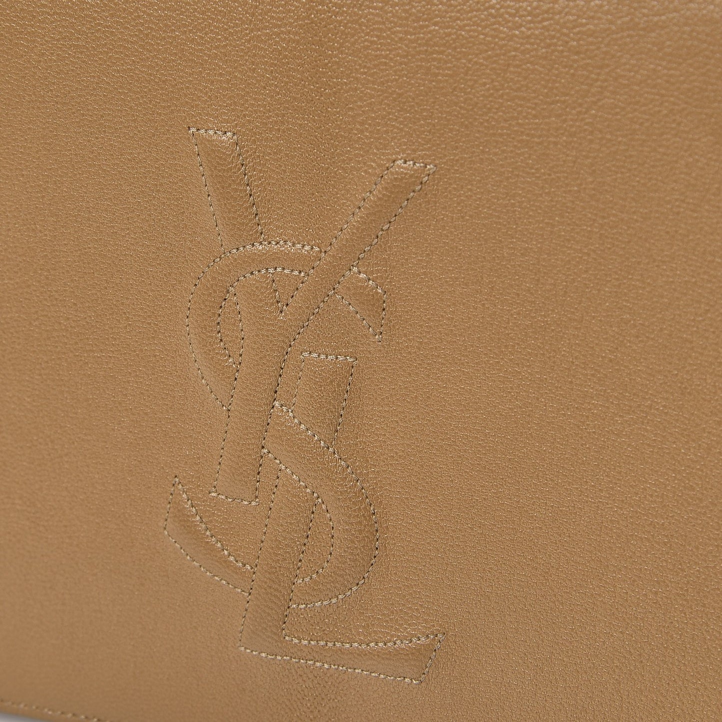 Chevre Belle de Jour Clutch Beige