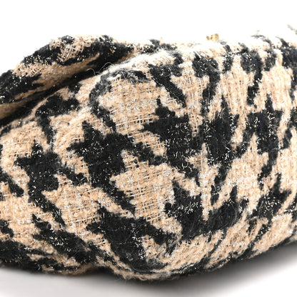 Chanel Tweed Maxi Chanel 19 Flap Beige Black 10 of 10