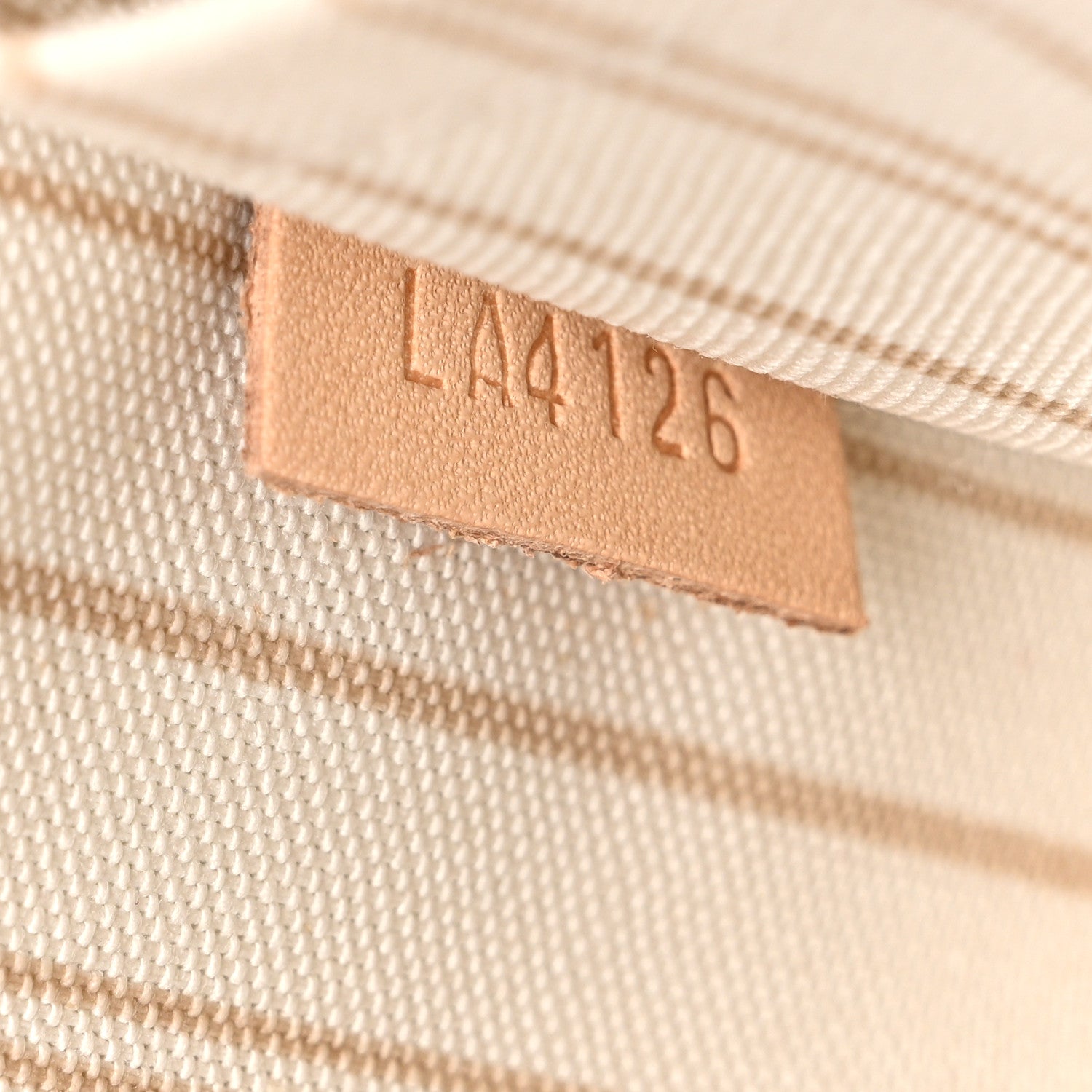 Louis Vuitton Damier Azur Neverfull MM GM Pochette 7 of 7