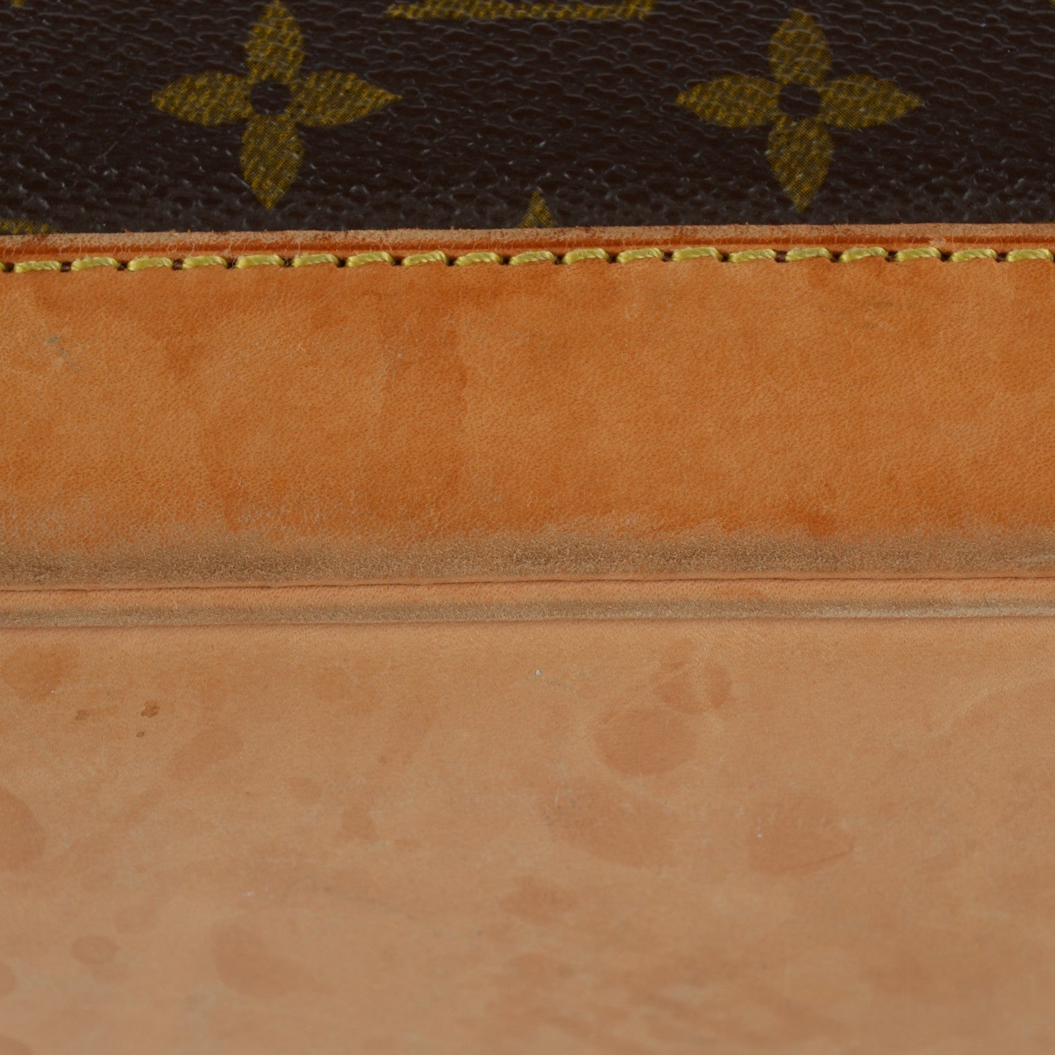 Louis Vuitton Monogram Alma PM 11 of 13