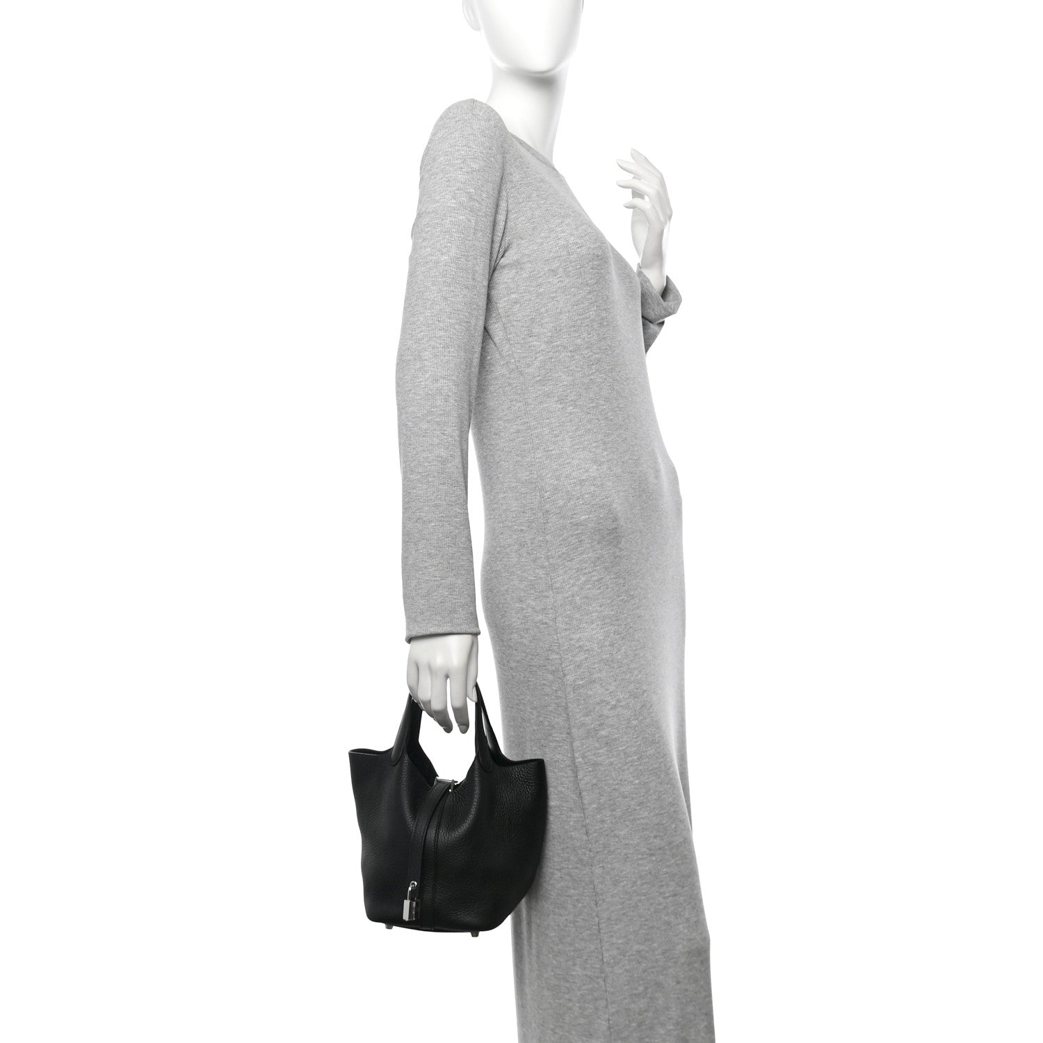 Hermes Taurillon Clemence Picotin Lock 18 PM Black 2 of 11