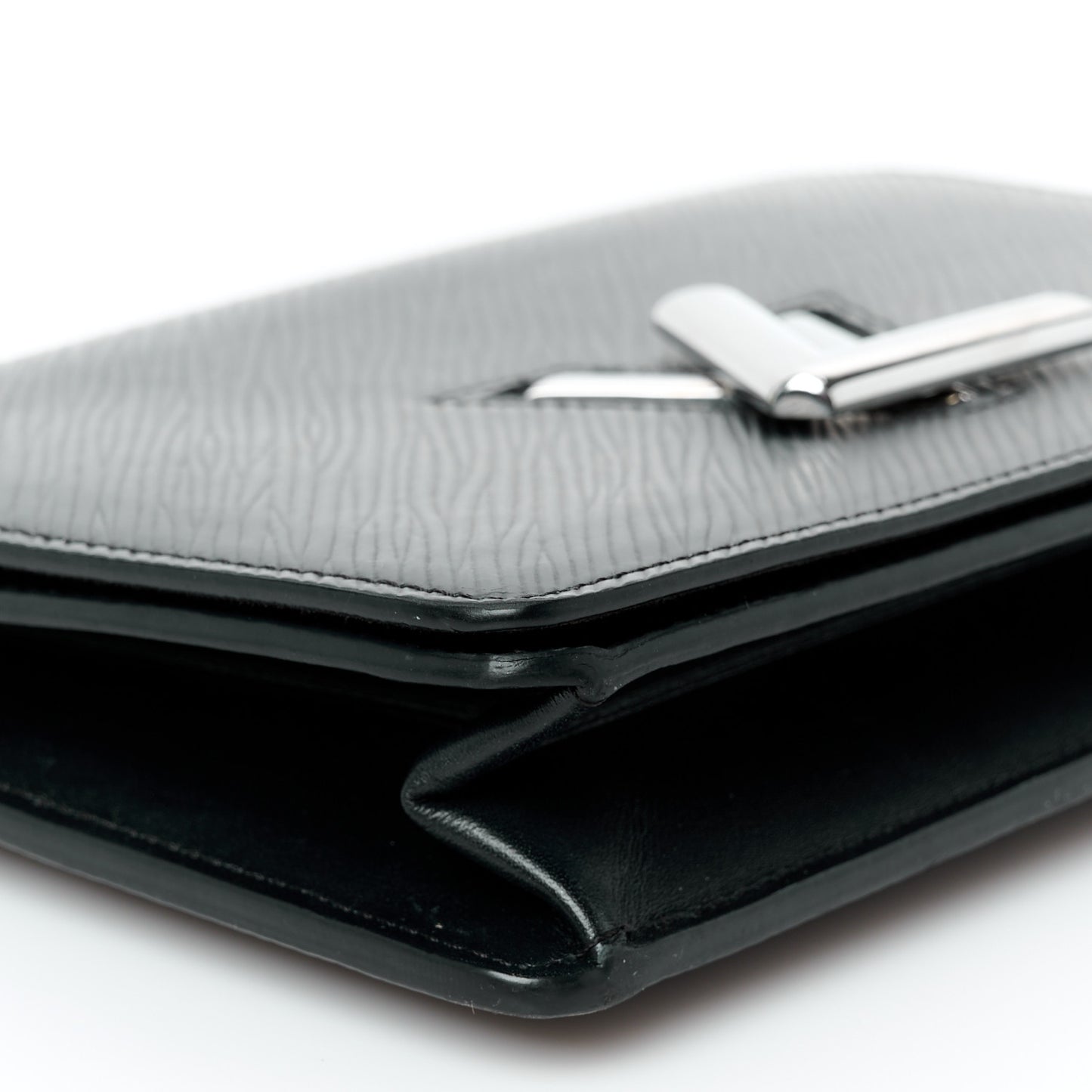 Epi Twist Belt Chain Wallet Black