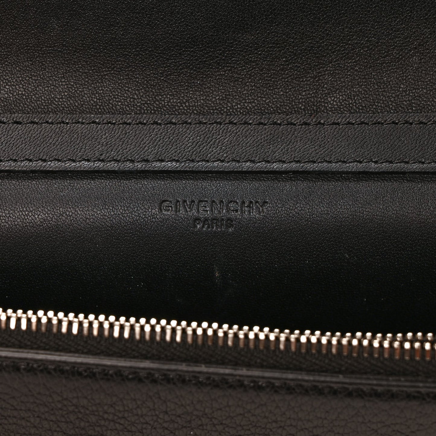 Sugar Goatskin Pandora Chain Wallet Black