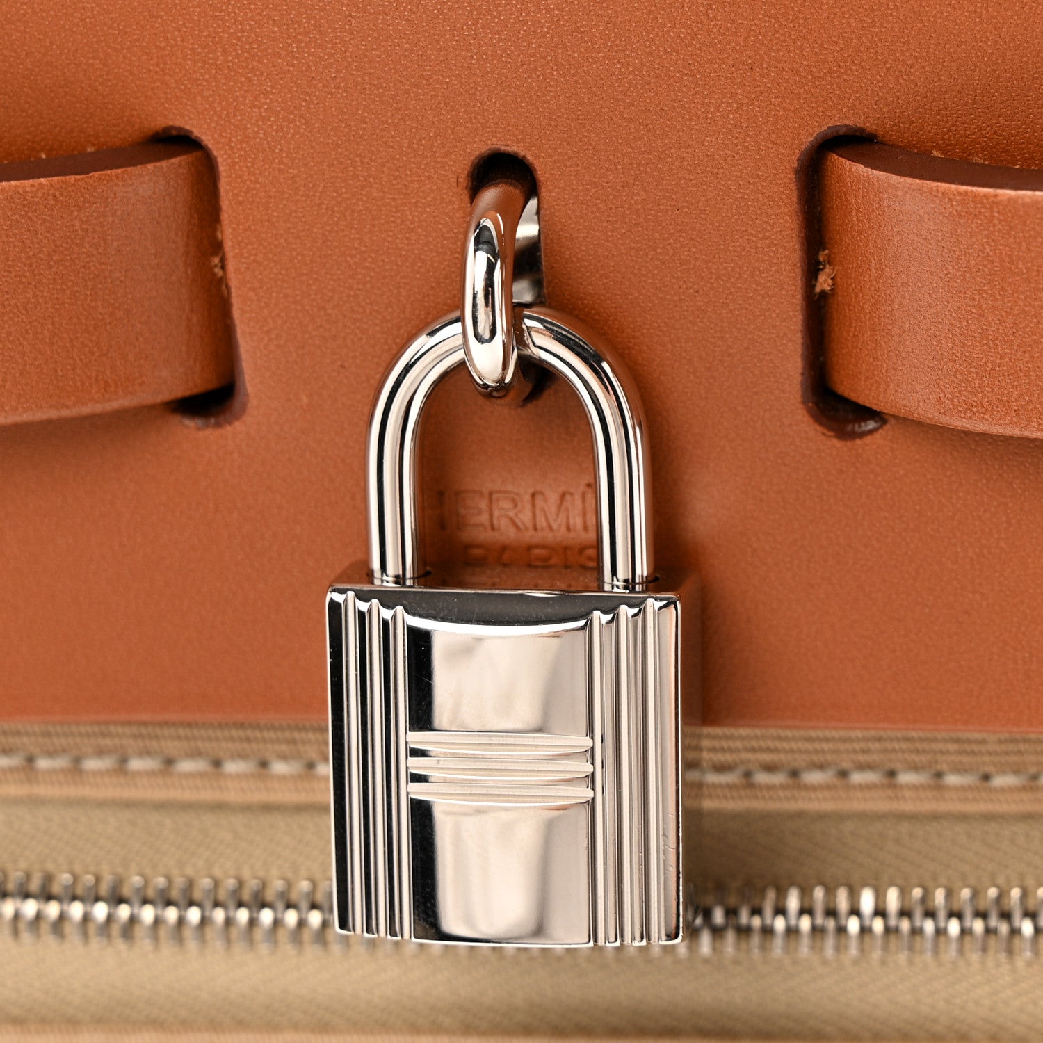 Hermes Vache Hunter Toile Officier Herbag Zip PM 31 Trench Fauve 15 of 15