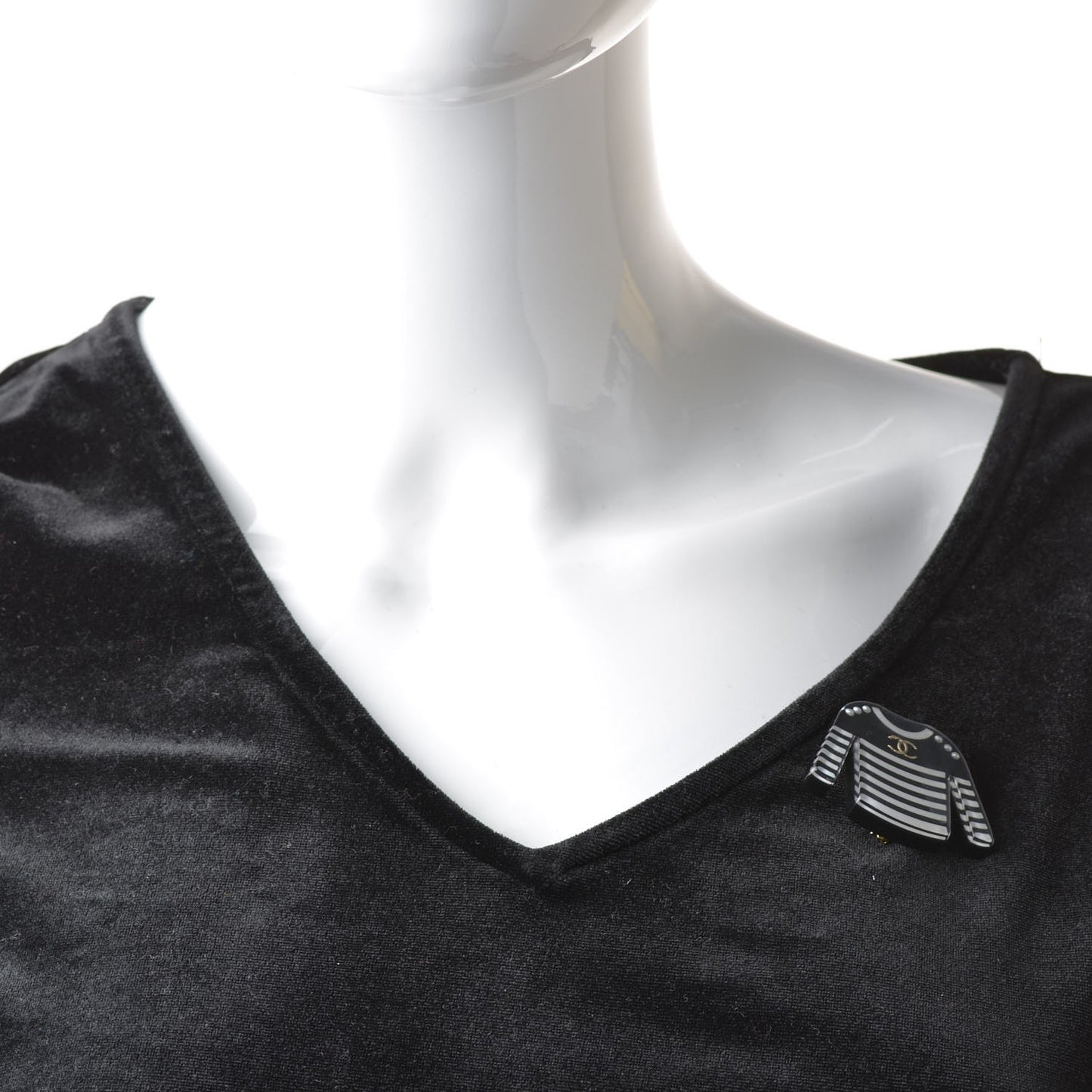 Resin Sweater CC Brooch Black White