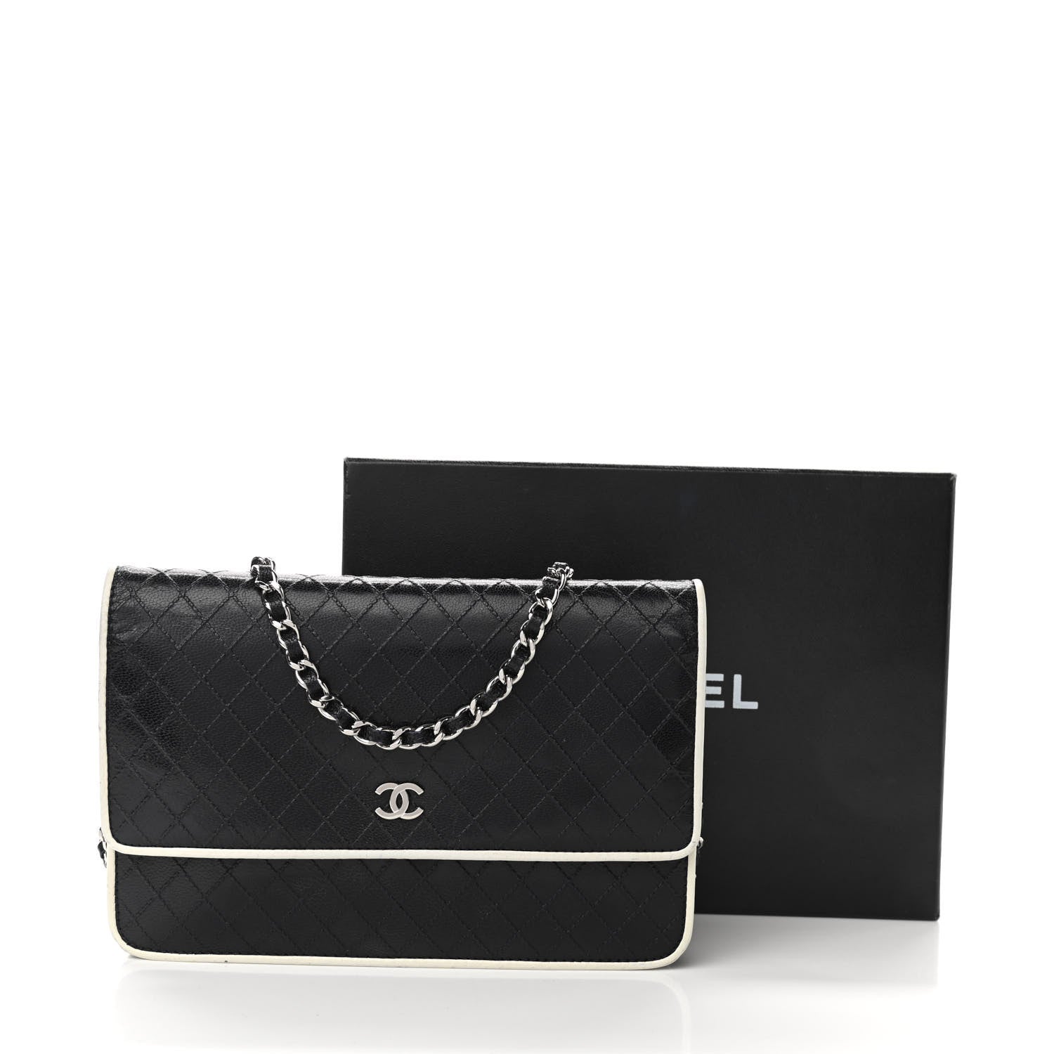 Chanel Grained Calfskin Diamond Stitched Wallet On Chain WOC Dark Navy White 14 of 14