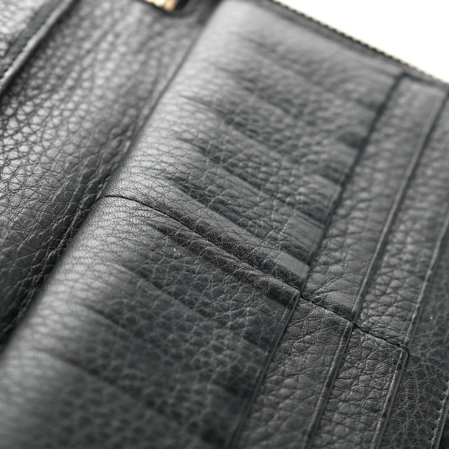 Gucci Pebbled Calfskin Soho Zip Around Wallet Black 9 of 9