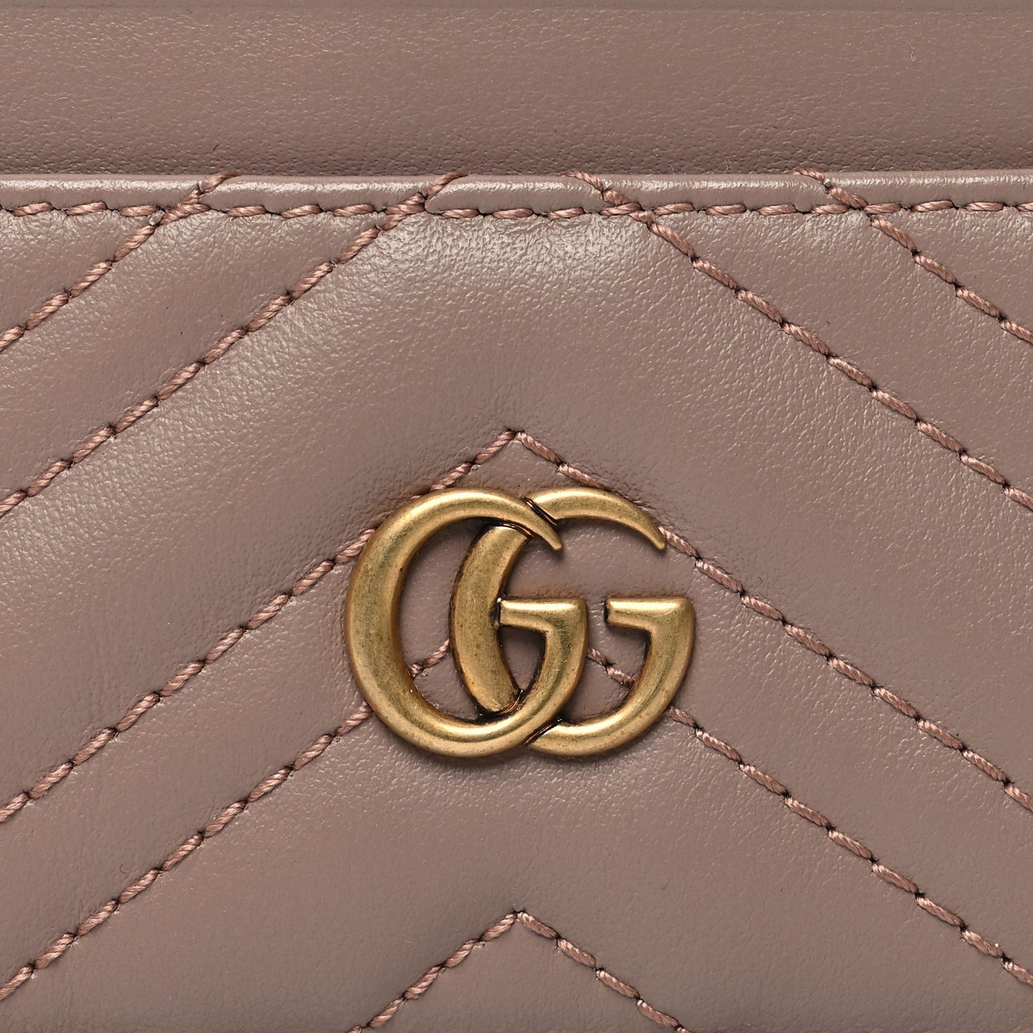 Calfskin Matelasse GG Marmont Card Holder Porcelain Rose