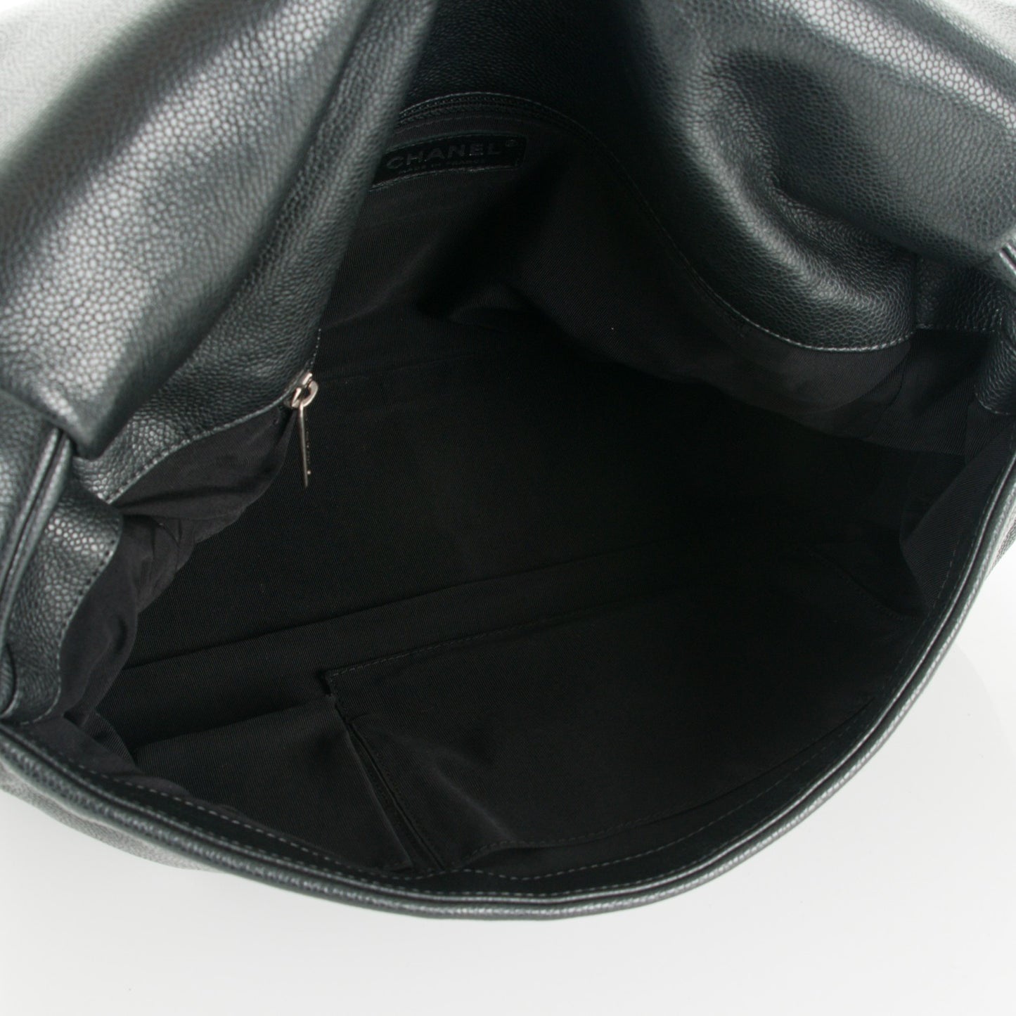 Caviar 31 Flap Black