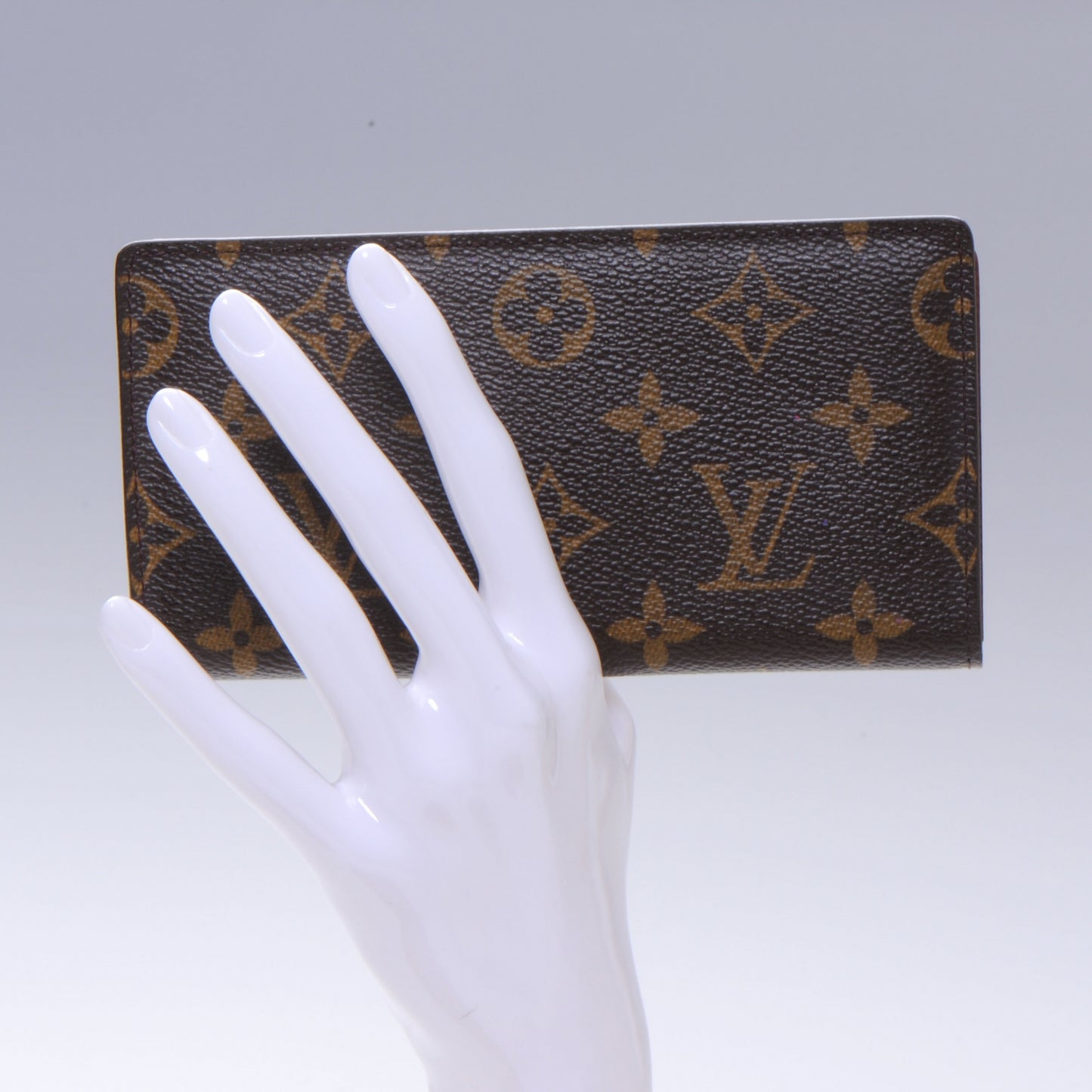 Monogram Simple Checkbook