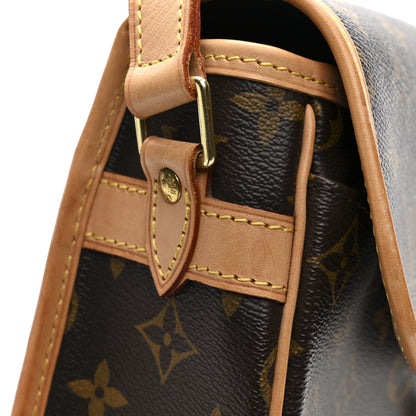 Louis Vuitton Monogram Sologne 14 of 17