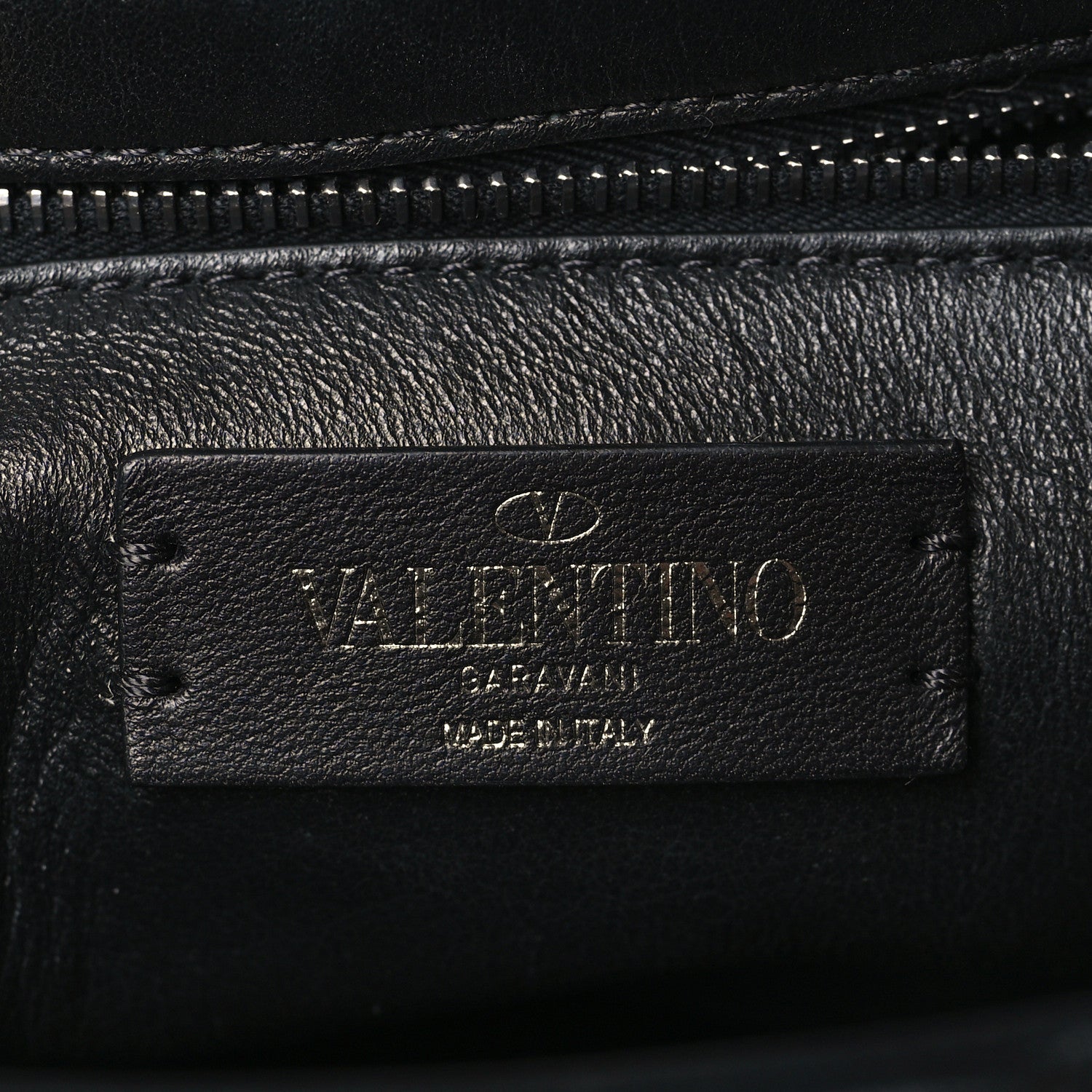 Valentino Garavani Nappa Monochrome Medium Roman Stud Shoulder Bag Black 6 of 10