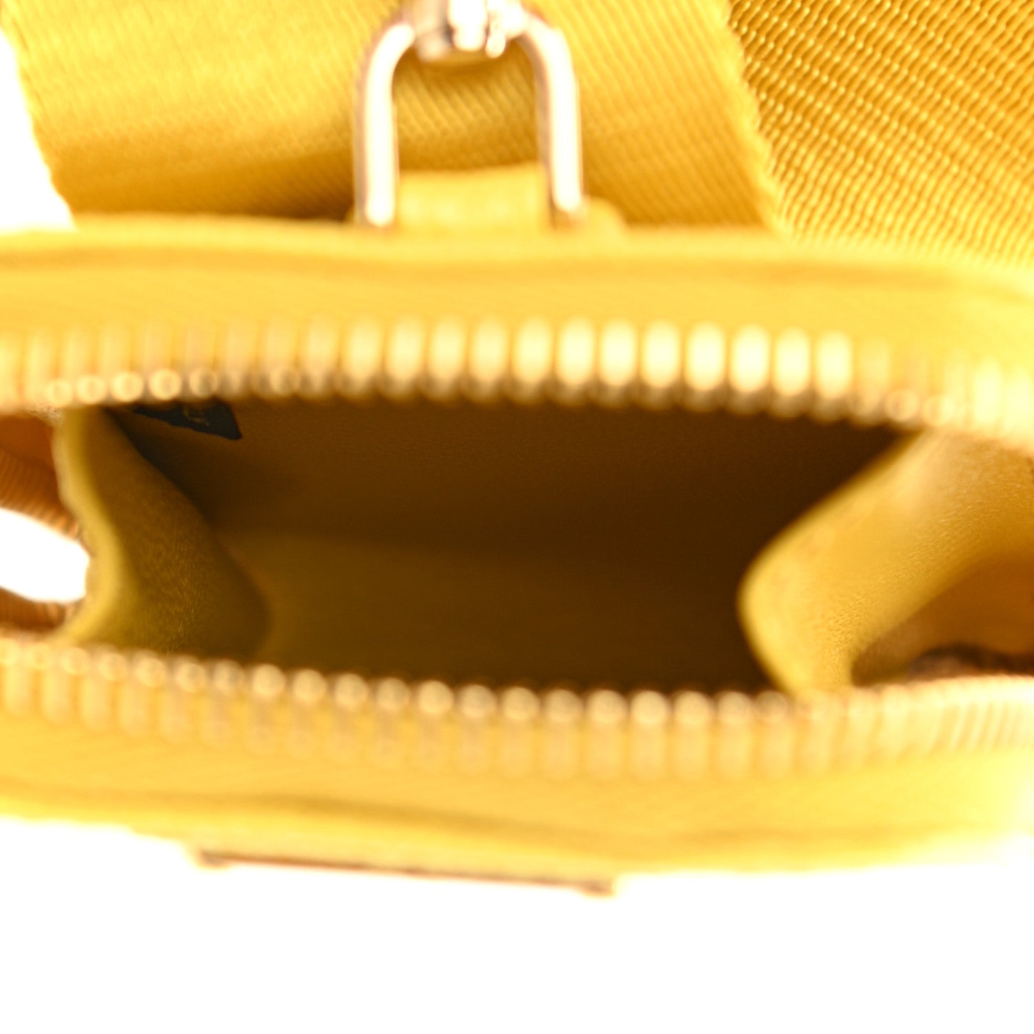 Prada Saffiano Lux Re-Edition 2005 Shoulder Bag Sole 8 of 11