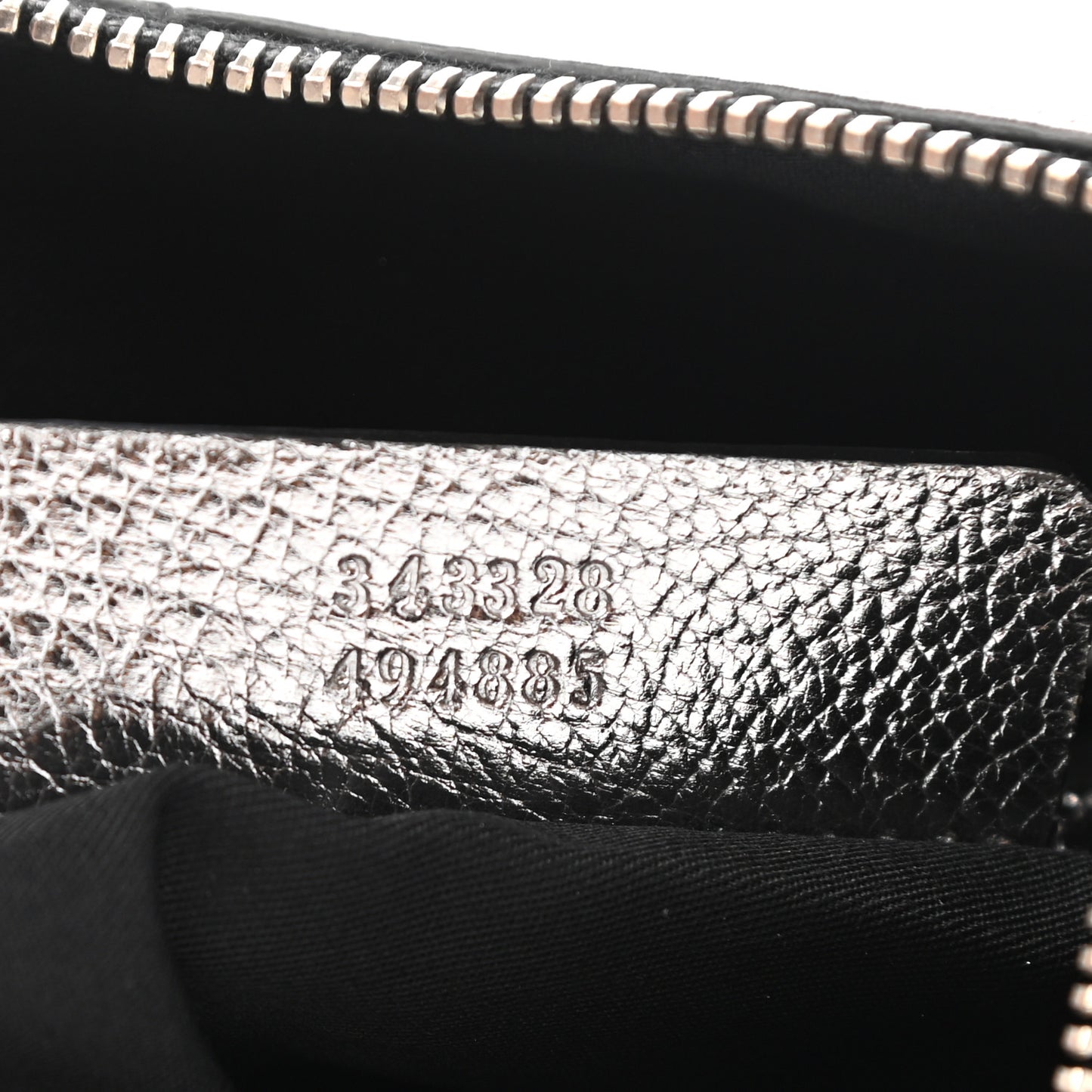 Metallic Lambskin De Manta Clutch Silver