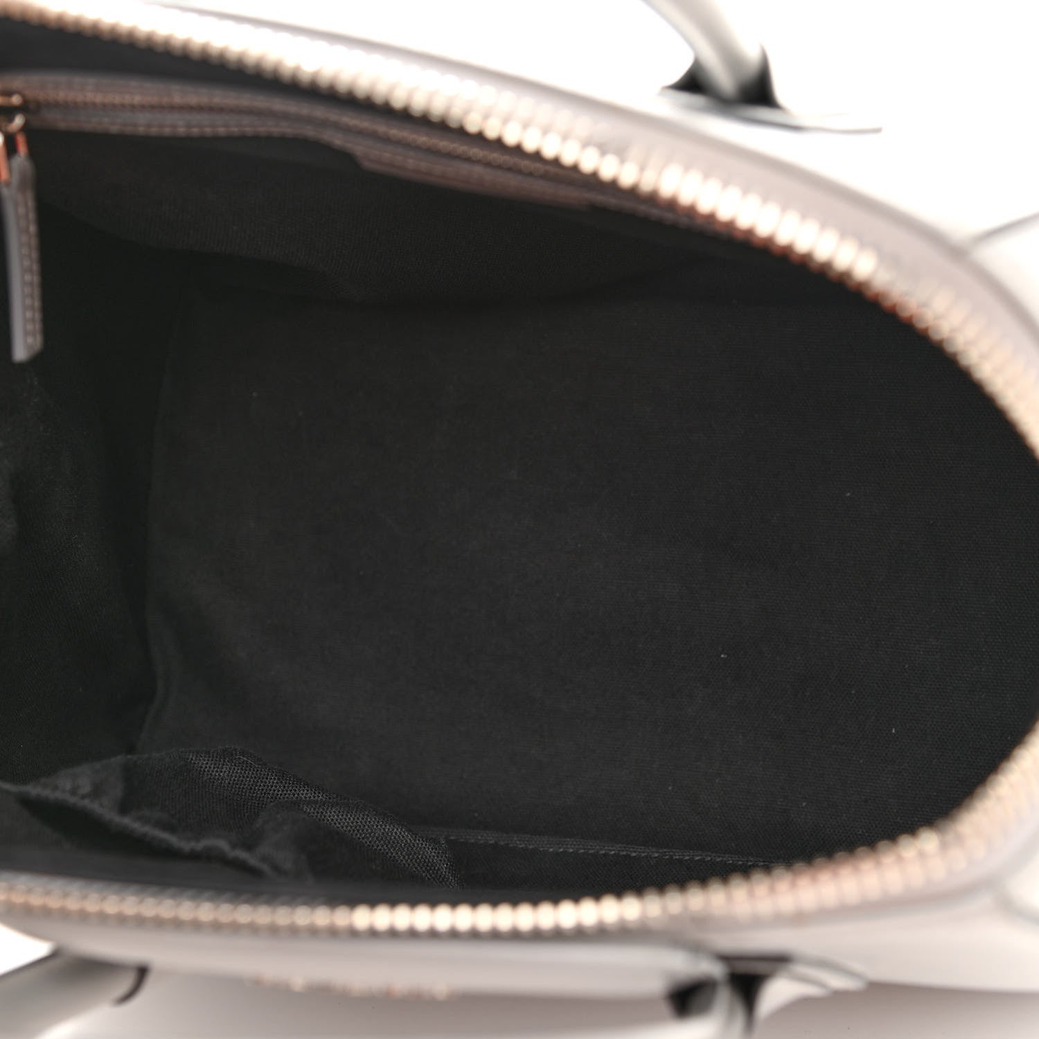 Givenchy Shiny Lord Calfskin Medium Antigona Pearl Grey 5 of 11