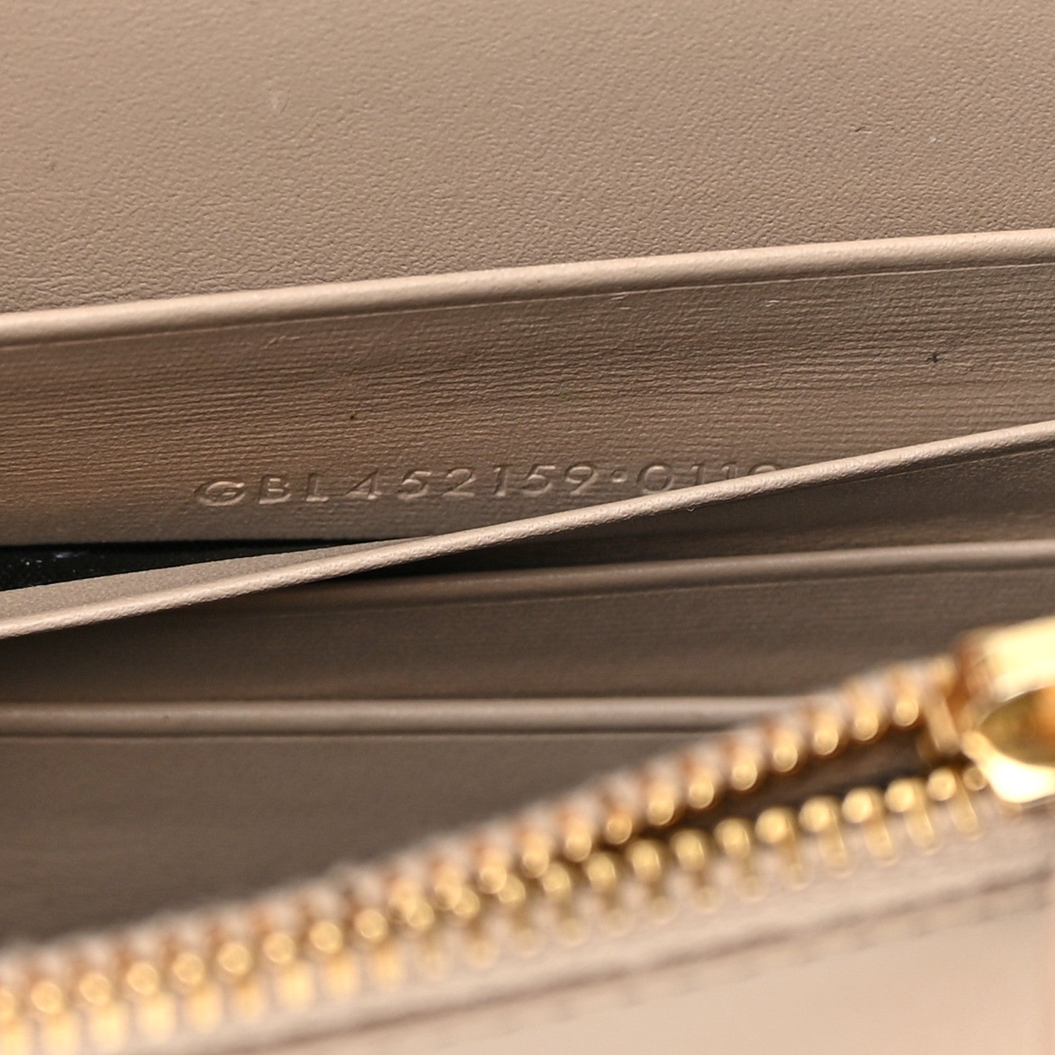 Saint Laurent Smooth Calfskin Classic Monogram Kate Tassel Chain Wallet 7 of 14