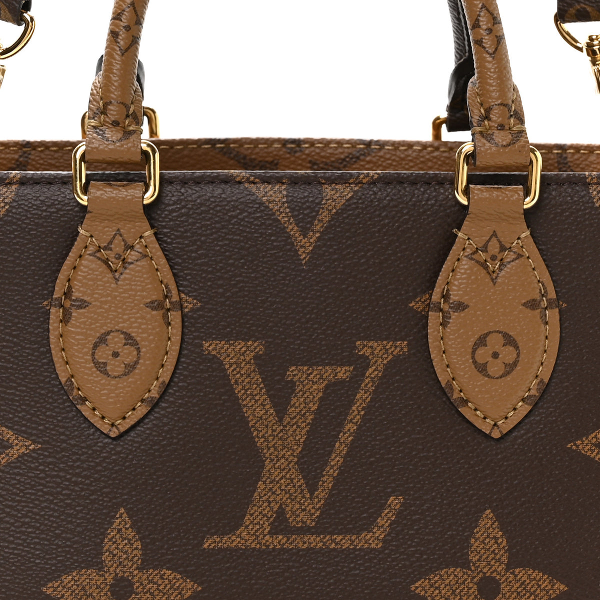 Reverse Monogram Giant OnTheGo East West