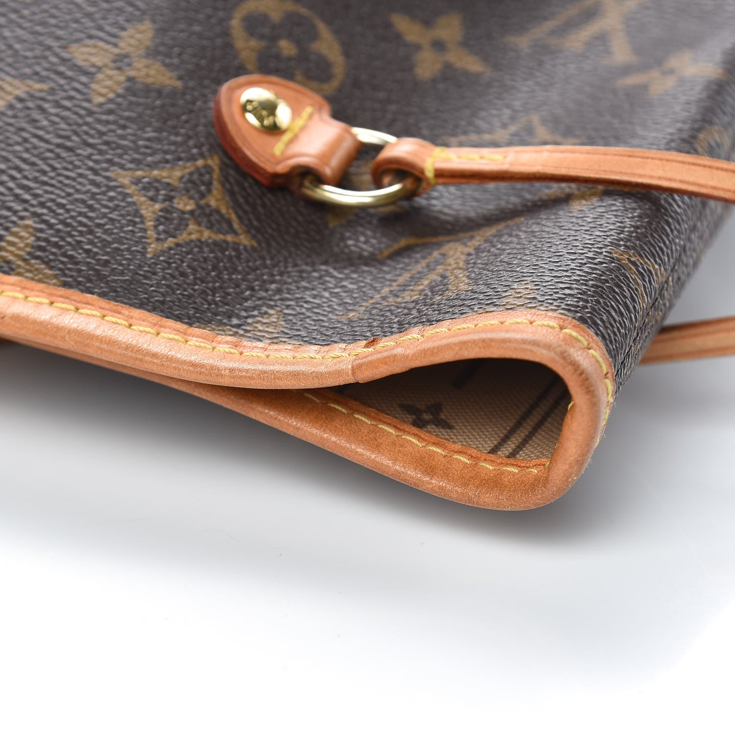 Louis Vuitton Monogram Neverfull MM 18 of 22