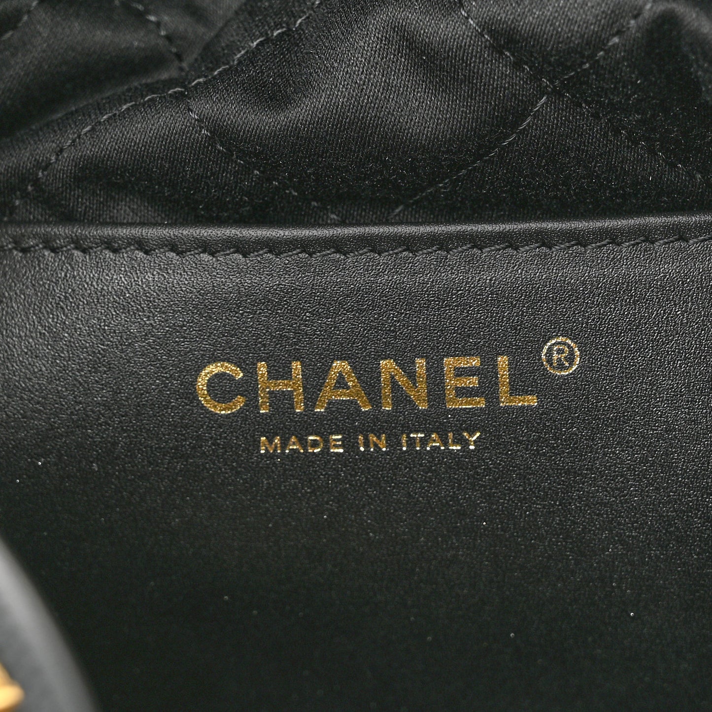 Shiny Calfskin Quilted Mini Chanel 22 Black