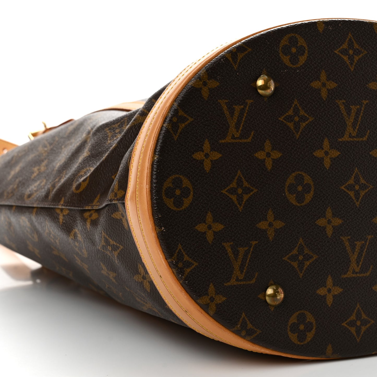 Monogram Bucket 27