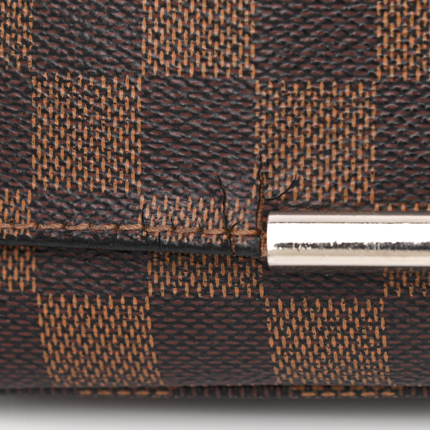 Louis Vuitton Damier Ebene Hoxton PM 16 of 18