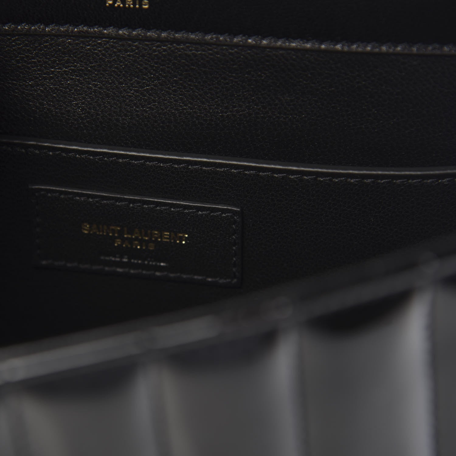Saint Laurent Patent Matelasse Monogram Large Vicky Chain Bag Black 7 of 10