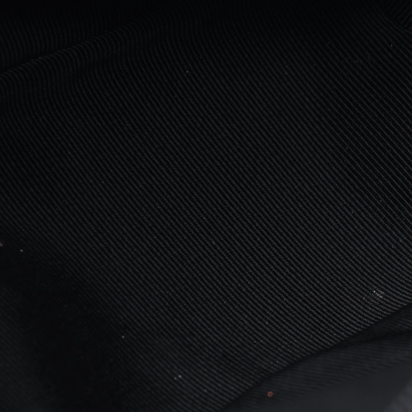 Calfskin Lizard Embossed Boat Pochette Black