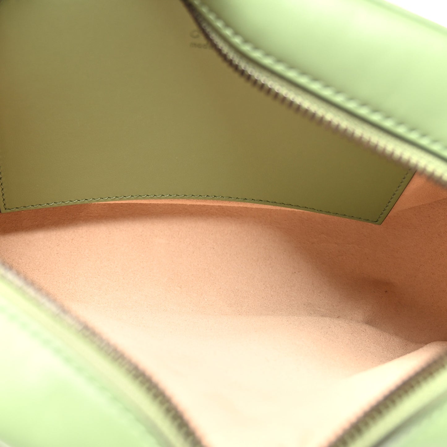 Calfskin Matelasse Chevron Small GG Marmont Chain Shoulder Bag Salamander Green