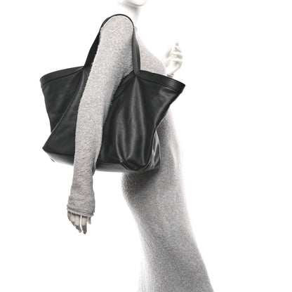 Saint Laurent Calfskin Y Tote Black 2 of 10