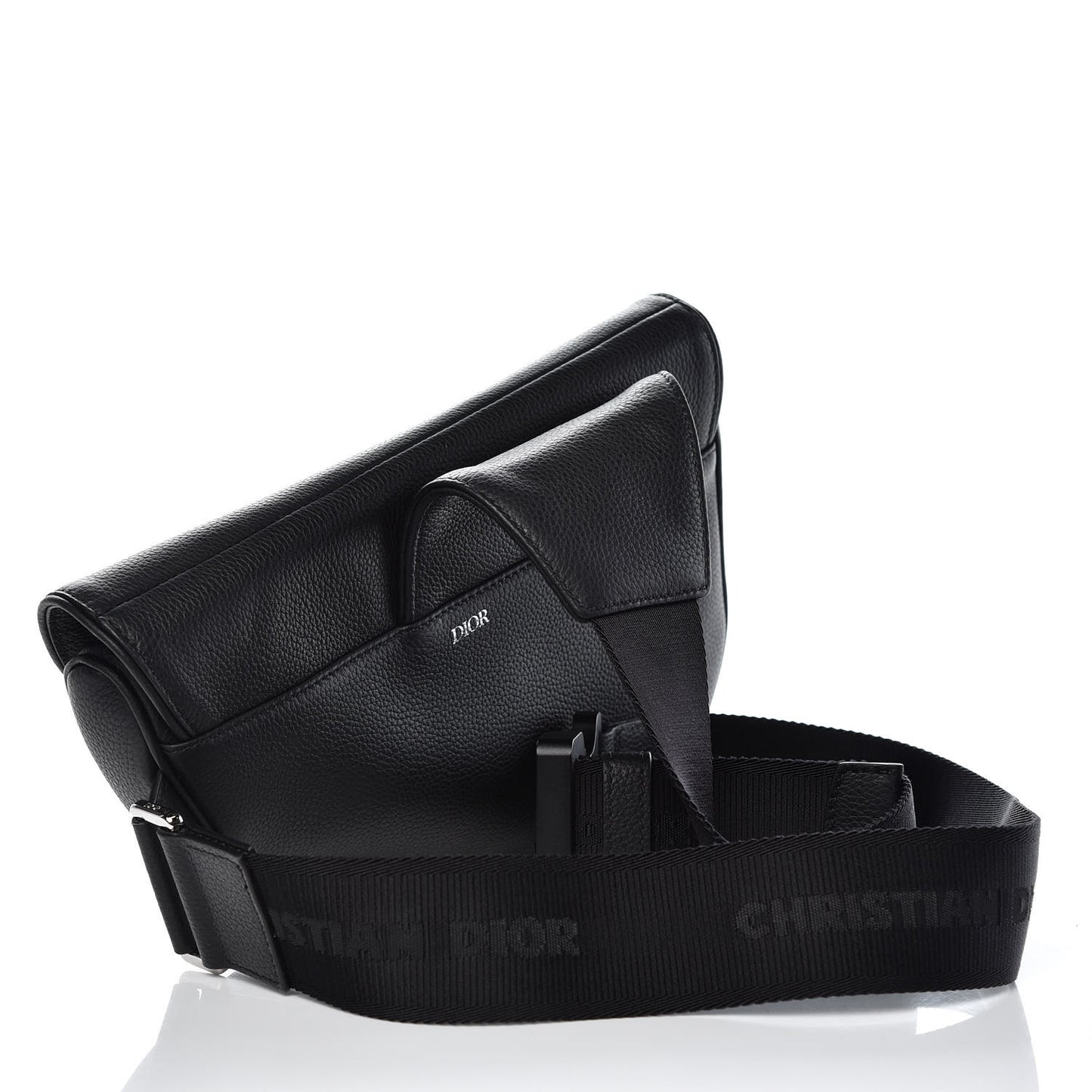 Grained Calfskin Mens Saddle Pouch Black