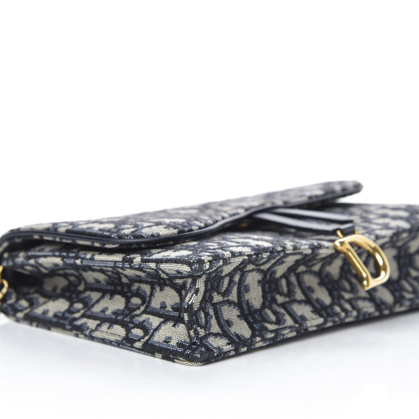 Oblique Saddle Chain Pouch Blue